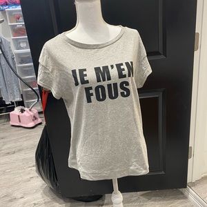 Johanna Paris Je m’en fous shirt in a small
